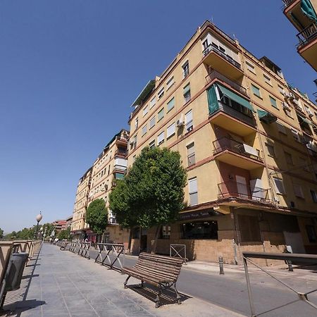 Apartamento Ribera Del Genil Centro Granada Ngoại thất bức ảnh