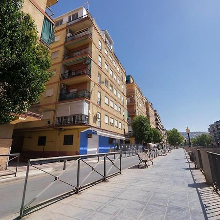 Apartamento Ribera Del Genil Centro Granada Ngoại thất bức ảnh